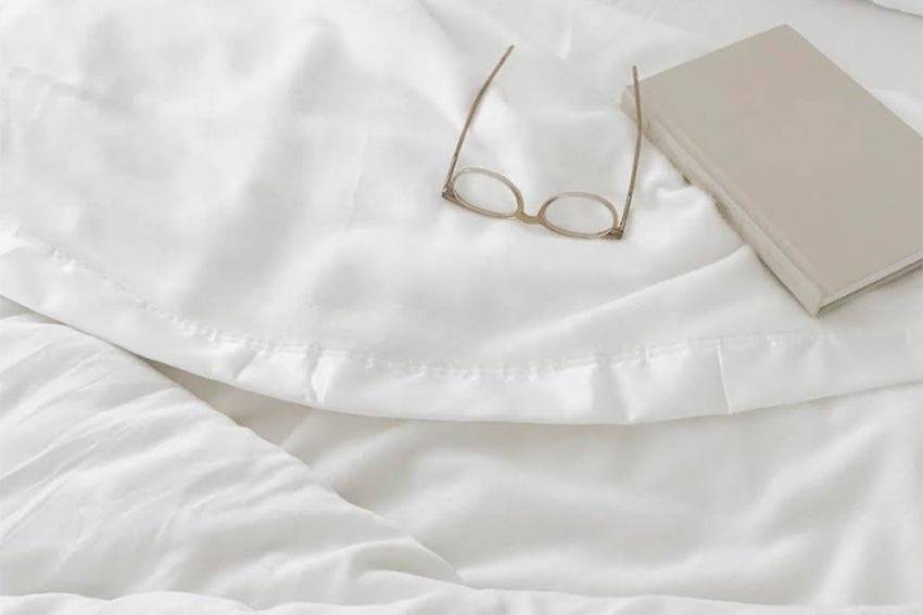 "Bamboo Blankets Lightweight, Cooling & Comfy Blankets"