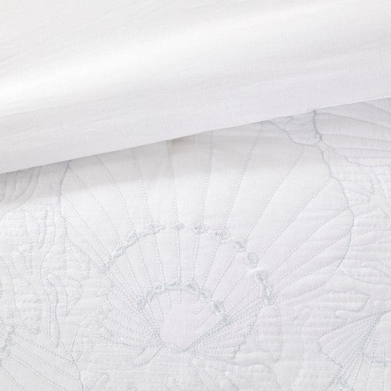 Coastal Crystal Beach - Coastal Blue & White Comforter Set