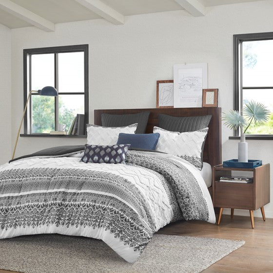 Mila Contemporary Cotton Comforter Set with Chenille Tufting in Gray