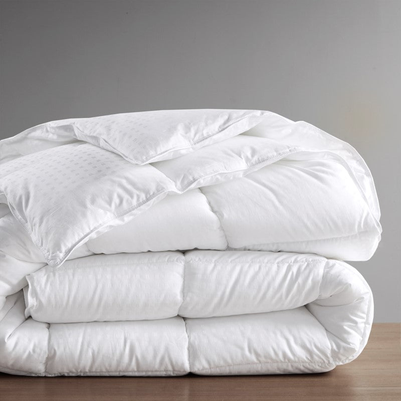 Signature Dobby Cotton Down Alternative Comforter / Duvet Insert