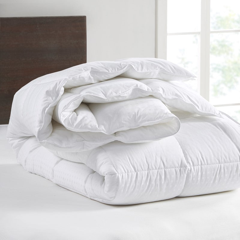 Signature Dobby Cotton Down Alternative Comforter / Duvet Insert