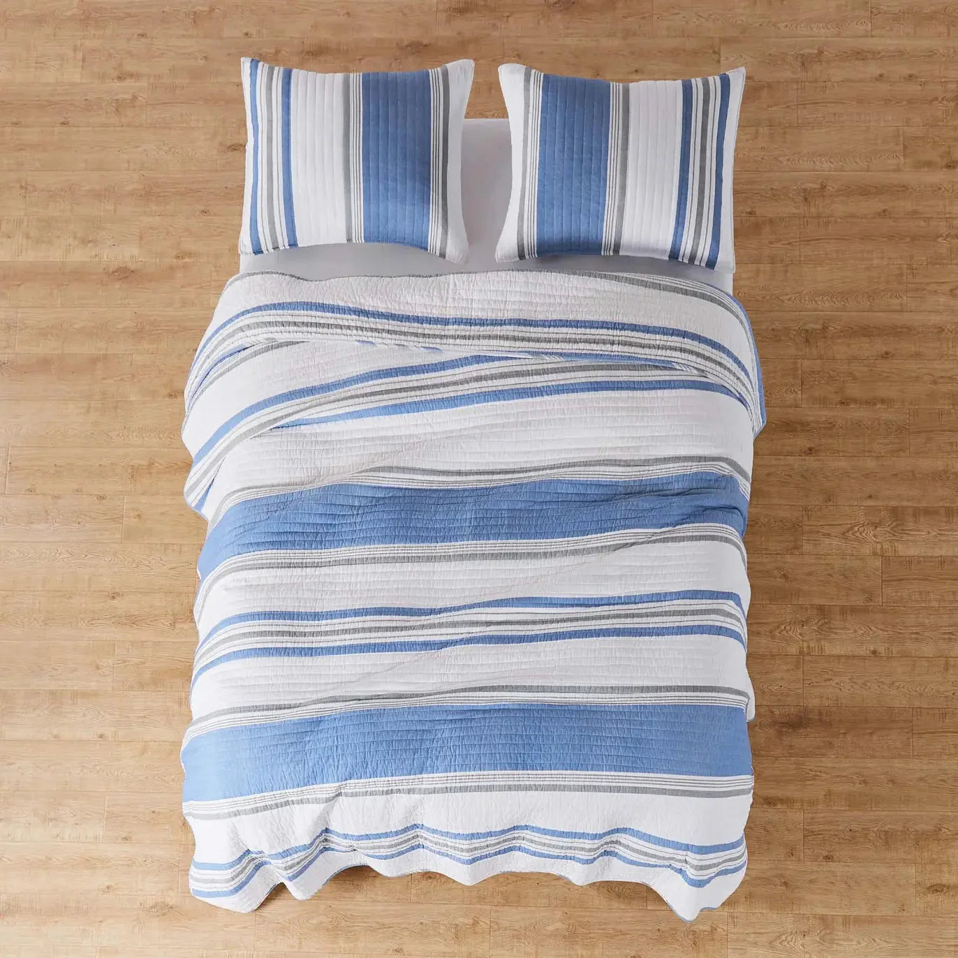 Universal V Berth 100% Cotton St. Bart Royal Stripe 3PC Quilt Set