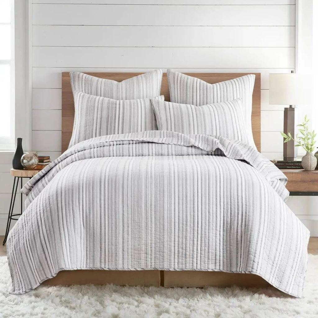 Universal V Berth Bondi Grey Stripe Quilt Cover Set