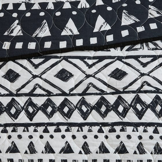 Larissa Oversized Medallion 7 PC Cotton Reversible Quilt Set