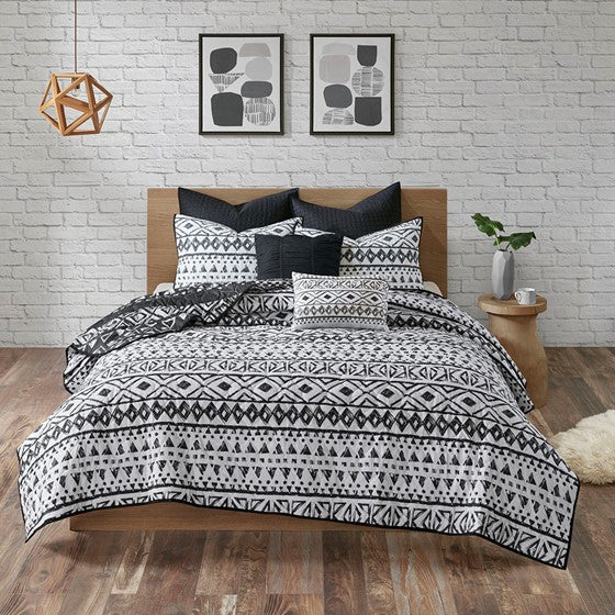 Larissa Oversized Medallion 7 PC Cotton Reversible Quilt Set