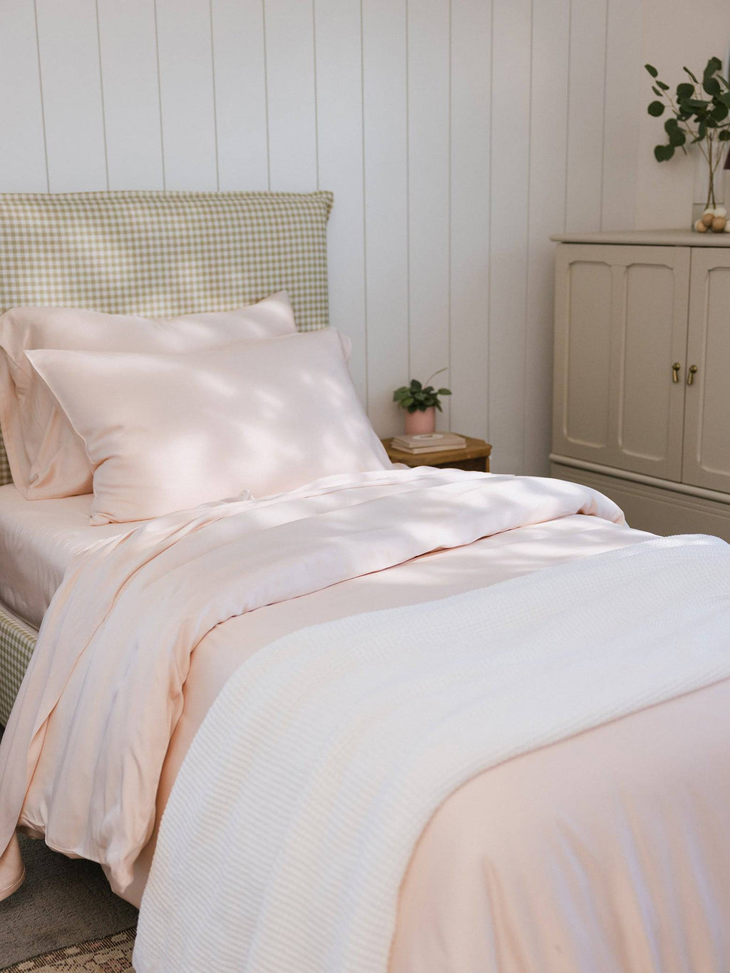 Luxury Cooling Deep Pocket Bamboo Sheets